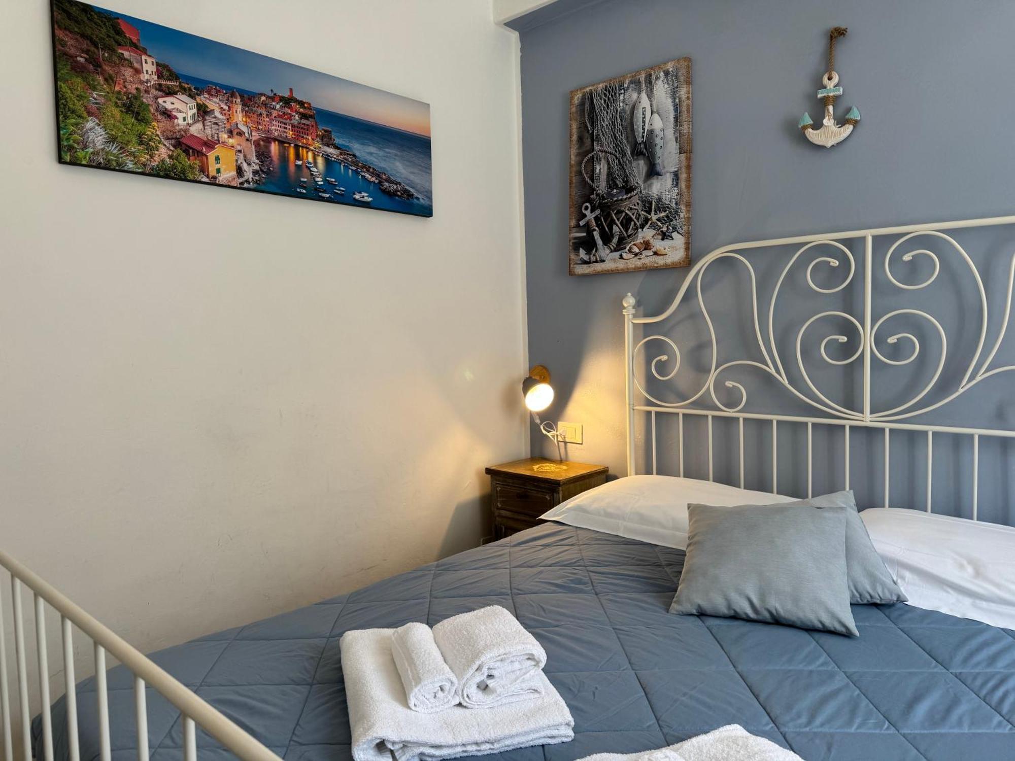 Pippo A Vernazza Rooms Экстерьер фото